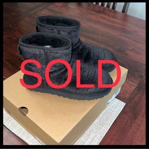 Black Girl Ugg boots